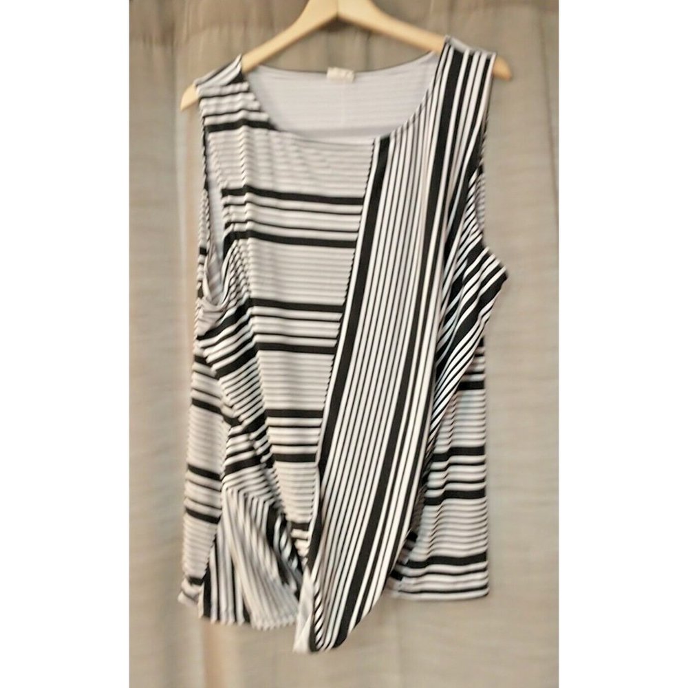 Women's Truth + Style Striped Knot Front Striped Black/White Stretchy Blouse 3XL